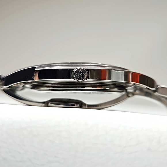 Authentic Gucci Watch 5500M Dial Quartz  Silver White Link Date Watch - Picture 9 of 15